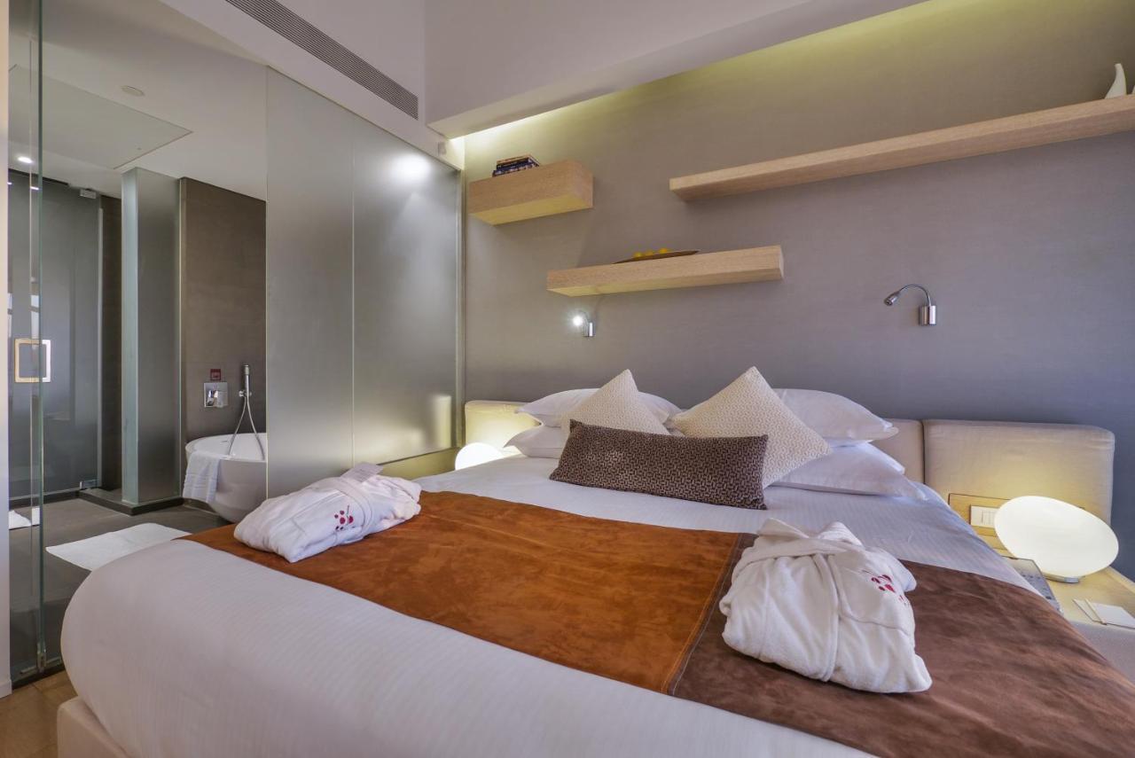 Cramim By Isrotel Exclusive Kiryat Anavim Eksteriør billede A bedroom at the hotel