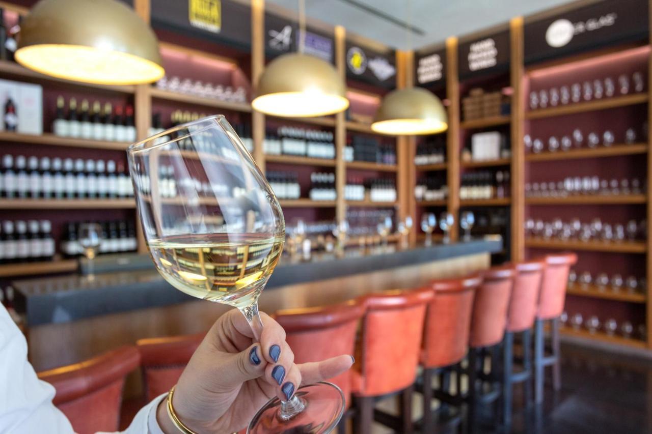 Cramim By Isrotel Exclusive Kiryat Anavim Eksteriør billede Wine tasting at the Wine Museum